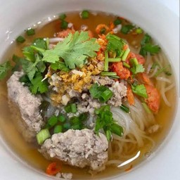 ก๋วยเตียวน้ำใสโบราณหมู