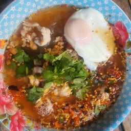 เกาเหลาต้มยำโบราณหมู