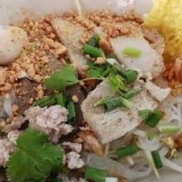 ก๋วยเตียวแห้งโบราณหมู