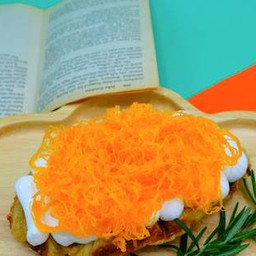 ครอฟเฟิลฝอยทองวิปครีม