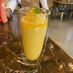 Passion Fruit& Peach Frappe