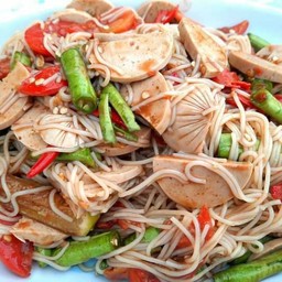 ตำขนมจีนหมูยอ