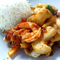 ข้าวพริกเผาทะเล