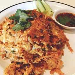 ข้าวไข่เจียวลาบ