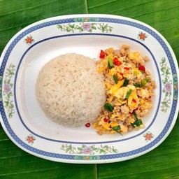 ไข่ขยี้หมูสับ