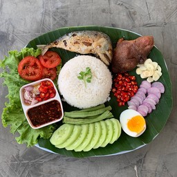 ข้าวปลาทูทอด หิวอะดิสั่งโลด