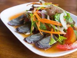 ยำไข่เยี่ยวม้า