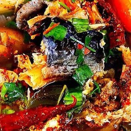 ต้มโคล้งปลากรอบ