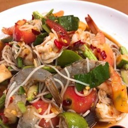 ตำขนมจีนกุ้ง ทูโทน