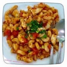 ผัดมักกะโรนี