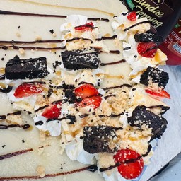 แป้งนุ่มครีมสดบราวนี่หนึบสตรอเบอรี่เกาหลีครัมเบิ้ลราดช็อก