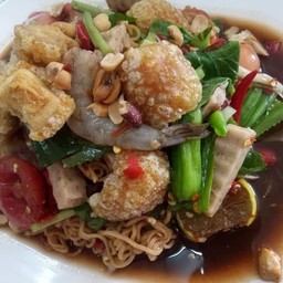 ตำมาม่า แคปหมู กุ้งสด