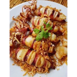 หมึกไข่ทอดกระเทียม