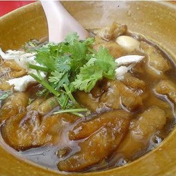 กระเพาะปลาน้ำแดง