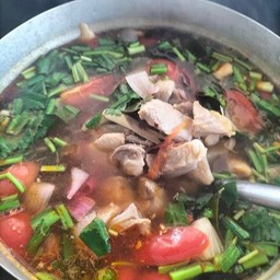 ต้มยำหมูตุ๋นหมูสดเด็ดหอมต้องจัด