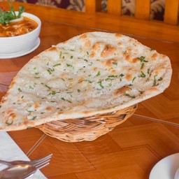 GARLIC NAAN แป้งนานกระเทียม