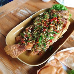 ราดพริกขี้หนู