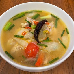 ต้มยำไก่น้ำใส