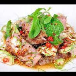 พล่าเนื้อมะเขือเปราะ