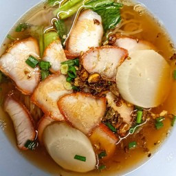 บะหมี่หมูแดง