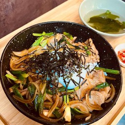 ข้าวหน้าหมูเทอริยากิไข่ออนเซ็น
