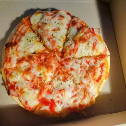 พิซซ่าปูอัดชีส