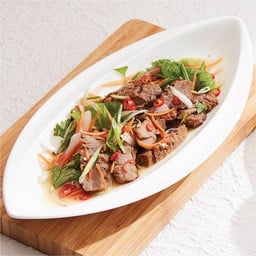 ยำเนื้อเทนเดอร์ลอยด์ย่าง (O, B) (Spicy grilled beef tenderloin salad)