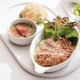 หมูย่างจิ้มแจ่ว (Grilled pork)