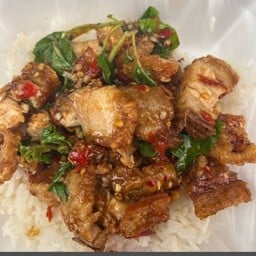 ตะลอนกิน หน้าหมู่บ้านณรงคย์ชัย1