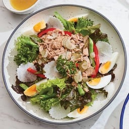 สลัดนิชัวร์ (O, A, B, AB) (Nicoise salad)