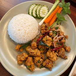 ข้าวยำไก่แซ่บ