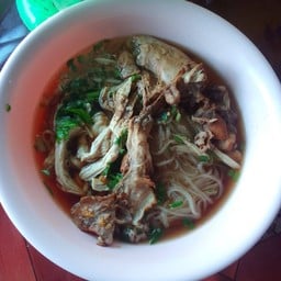 ก๋วยเตี๋ยว รสเด็ด by ป้าแอ๋ว