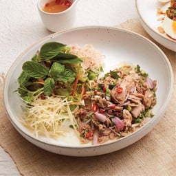 ยำทูน่าสมุนไพร (O, A, B, AB) (Spicy tuna and Thai herb salad)