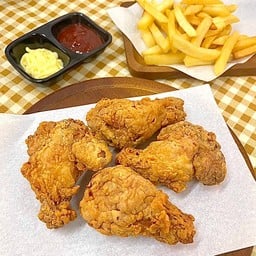 Set ปีกไก่ทอด4ชิ้น+เฟรนฟราย