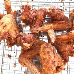 ลานนัดเพื่อน จิ้มจุ่ม&หมูกระทะ