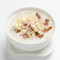 โจ๊กไก่และเป๋าฮื้อ