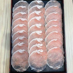 หมูสันนอก (แพ็คครึ่งกิโลกรัม)