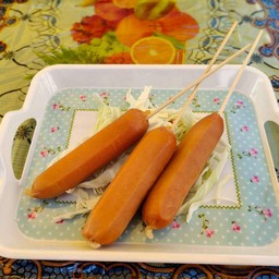 จารย์โต้ลูกชิ้นทอด/นึ่ง(ยำฟรี)