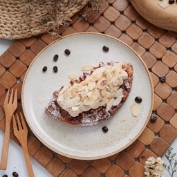 G6 คอฟเฟิล ไวท์ช็อคมอคค่าอัลมอนด์