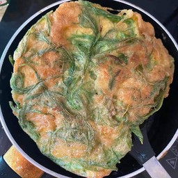 ไข่เจียวชะอม