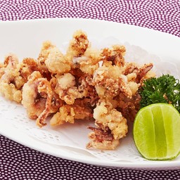 หนวดปลาหมึกชุบแป้งทอด