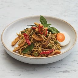 ลิงกวินี่แกงเขียวหวานปลาสลิดไข่เค็ม