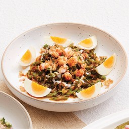 ยำถั่วพลูกุ้งสด