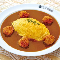 ข้าวแกงกะหรี่หน้าไข่ ไก่ทอด