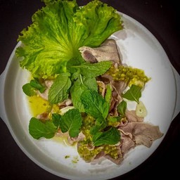 หมูมะนาว คะน้ากรอบ