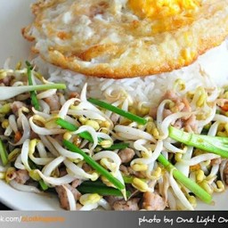 ผัดถั่วงอกเต้าหู้อ่อน+หมูสับไข่ดาว