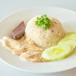ผู้พัน ข้าวมันไก่ สาขา จตุจักร วิภา3