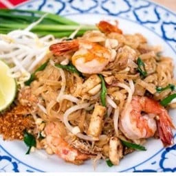 ผัดไทยโบราณ( แม่สำลี) ข้าวกระเพรา/ข้าวไข่เจียว ❤️