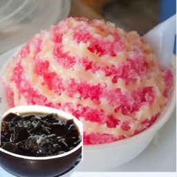 (ชุดคอมโบ) น้ำแดงเกล็ดหิมะ + เฉาก๊วยลอยแก้ว