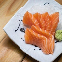 05 Salmon Sashimi 250 G